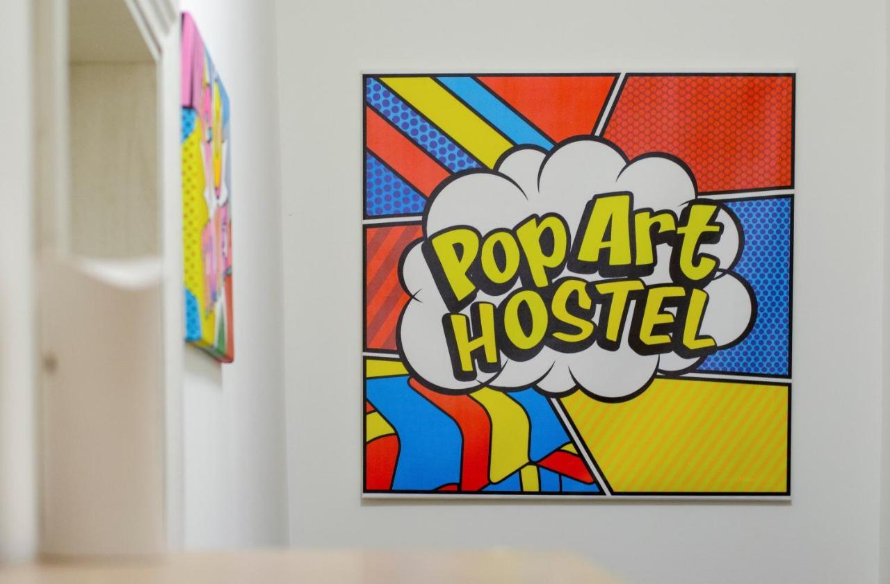 Pop Art Hostel Leopoli Esterno foto